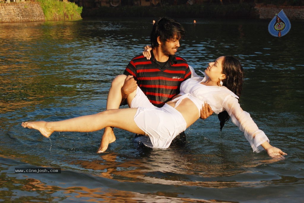 Jhalak Movie Latest Stills - 18 / 41 photos