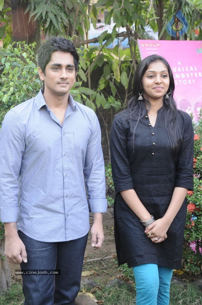 Jigarthanda Tamil Movie Stills - 1 / 79 photos