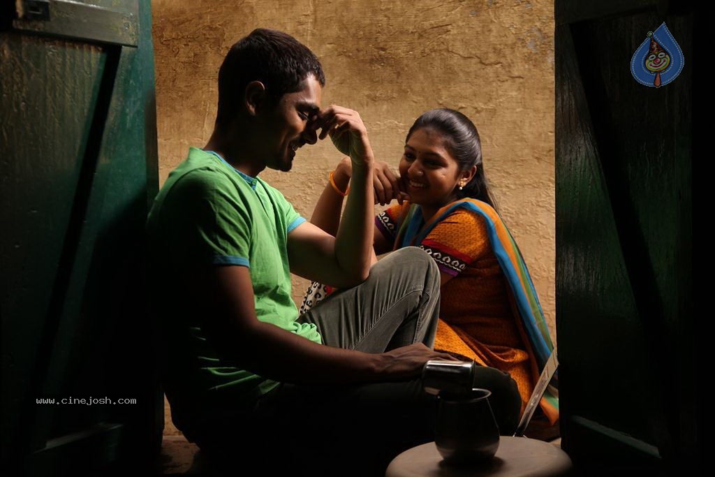 Jigarthanda Tamil Movie Stills - 39 / 79 photos