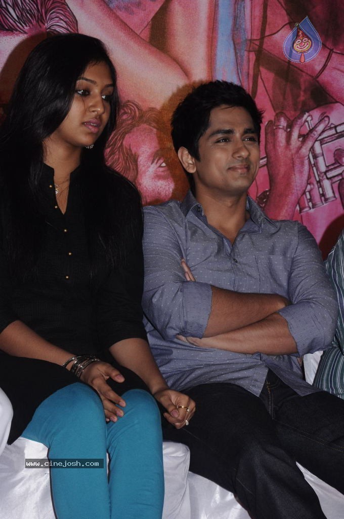 Jigarthanda Tamil Movie Stills - 57 / 79 photos