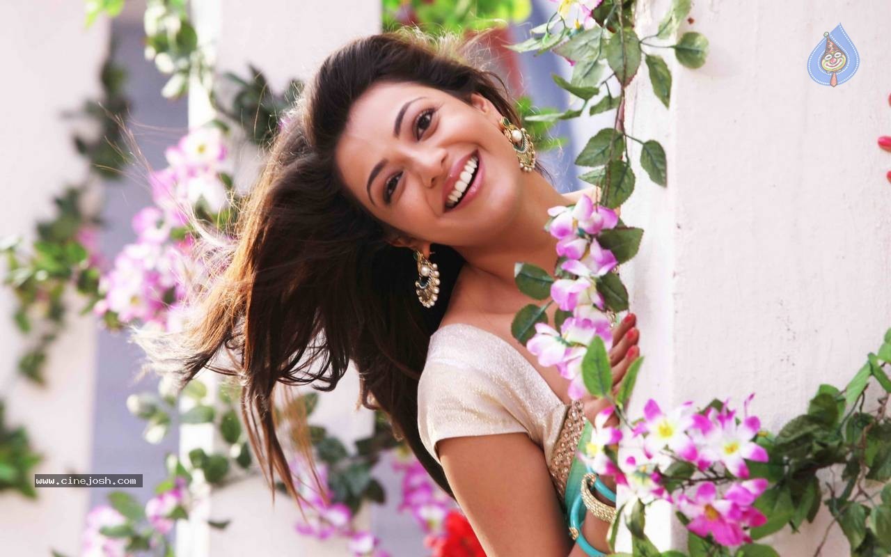 Jilla Movie Stills n Walls - 16 / 39 photos