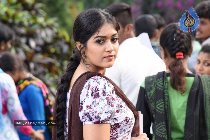 Jindaa Gang Movie Stills - 2 / 9 photos