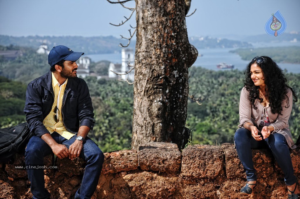 JK Enum Nanbanin Vaazhkai Tamil Movie Stills - 7 / 90 photos