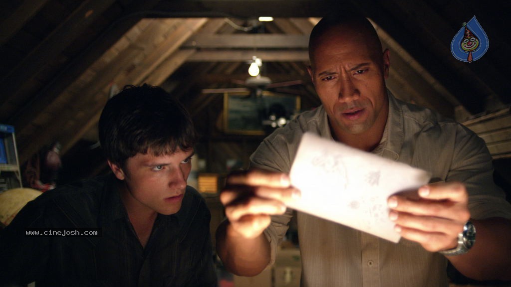 Journey 2 Movie Stills - 46 / 52 photos