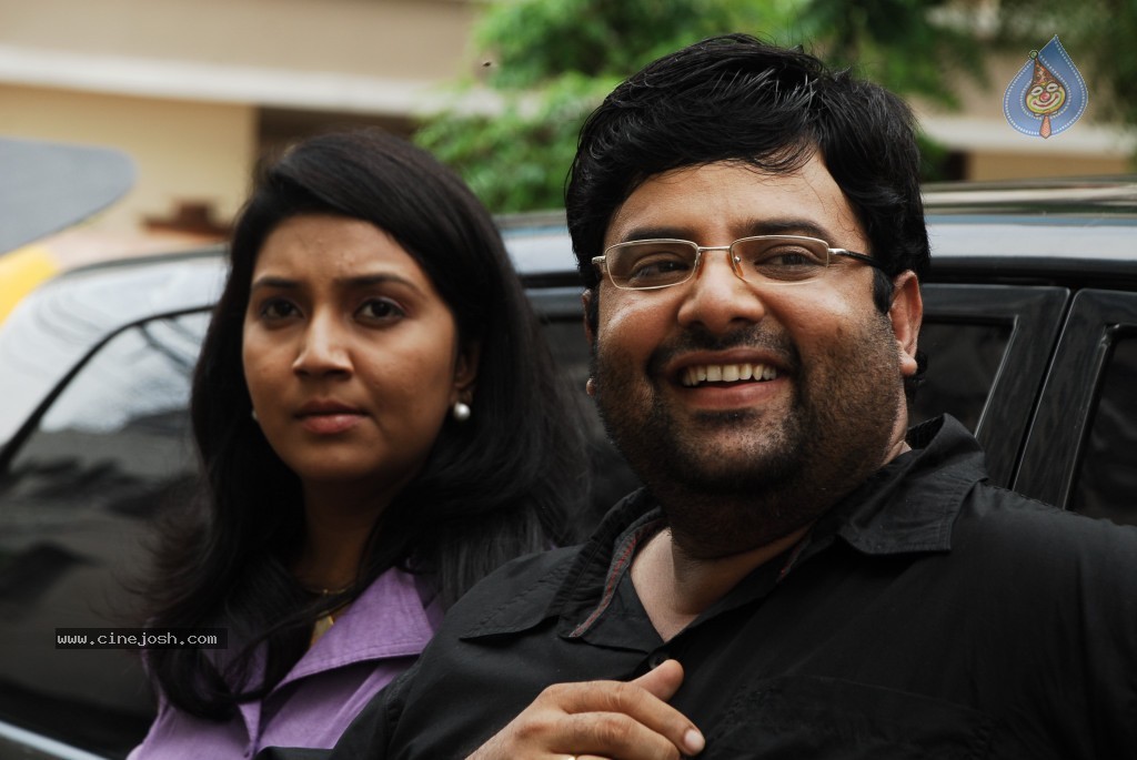 Jumbo Crime Story Movie Stills - 13 / 32 photos