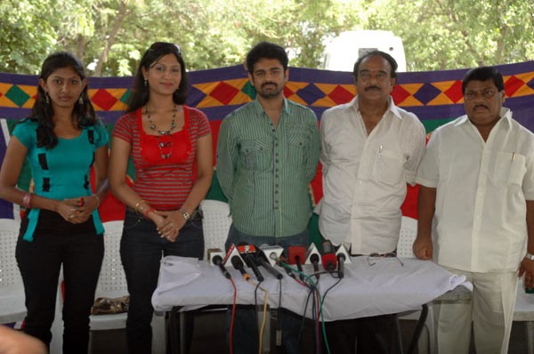 Junction Heroine Stills - 21 / 21 photos