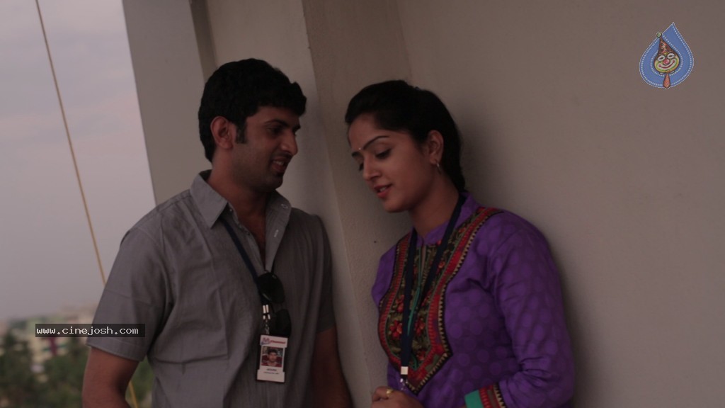 Just Business Movie Stills - 37 / 47 photos