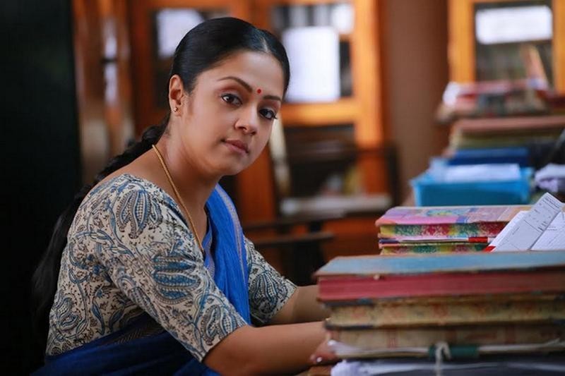 Jyothika Stills in 36 Vayadhinile Movie, jyothika stills in 36 vayadhinile ...