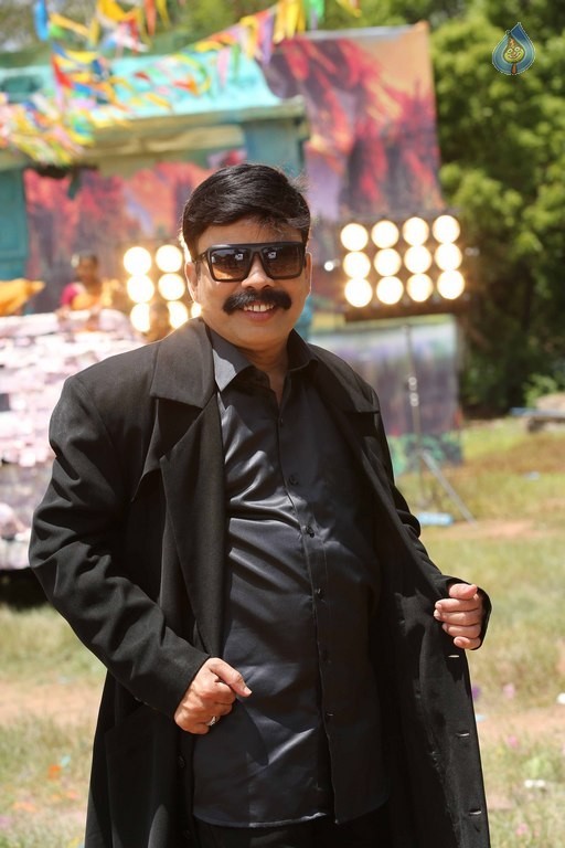 Ka Ka Ka Po Tamil Film New Photos - 6 / 42 photos