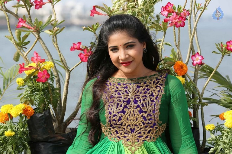 Ka Ka Ka Po Tamil Film New Photos - 18 / 42 photos