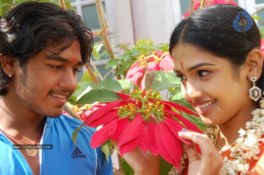 Kaadhal Paadhai Tamil Movie Stills - 14 / 75 photos