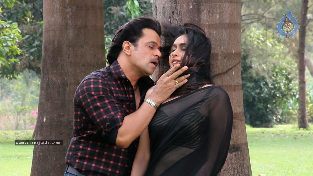 Kaattu Puli Tamil Movie Stills - 20 / 28 photos