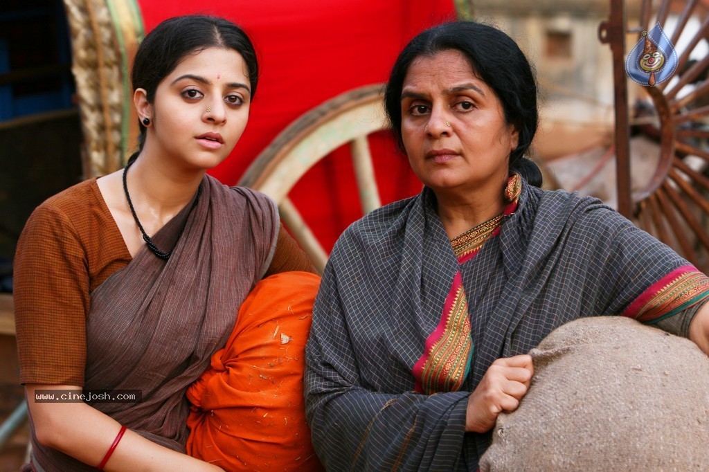 Kaaviya Thalaivan Tamil Movie Photos - 20 / 28 photos