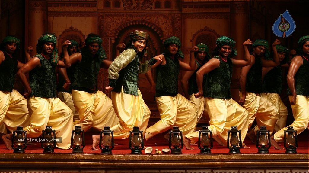 Kaaviya Thalaivan Tamil Movie Stills n PM - 4 / 128 photos