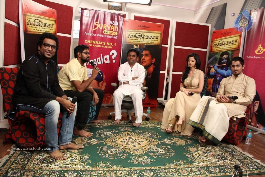 Kaaviya Thalaivan Tamil Movie Stills n PM - 27 / 128 photos