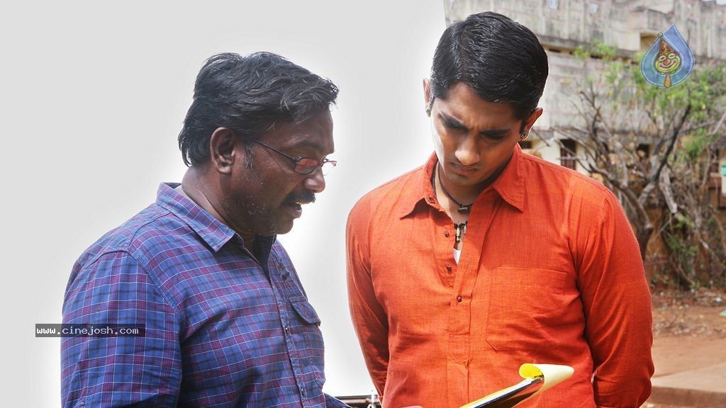 Kaaviya Thalaivan Tamil Movie Stills n PM - 31 / 128 photos