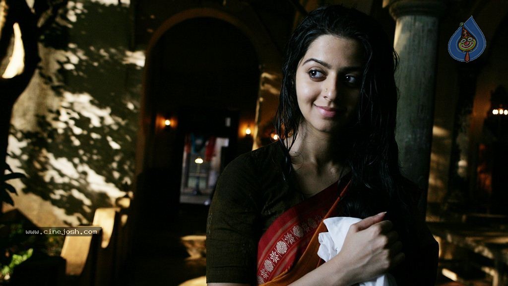 Kaaviya Thalaivan Tamil Movie Stills n PM - 42 / 128 photos