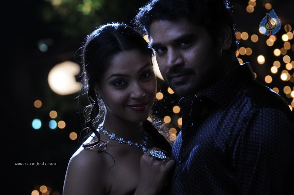 Kabadam Tamil Movie Stills - 32 / 71 photos
