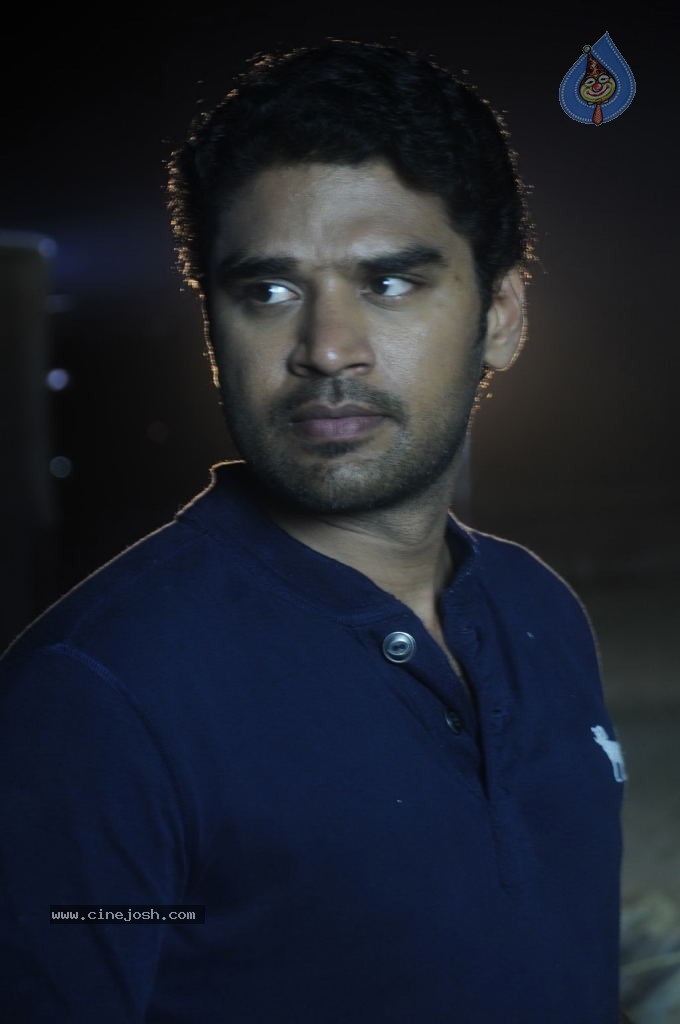 Kabadam Tamil Movie Stills - 46 / 71 photos