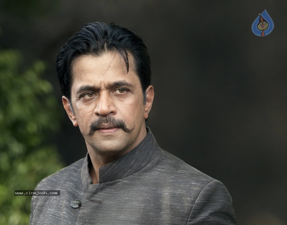 Kadal Tamil Movie PM and Stills - 34 / 43 photos