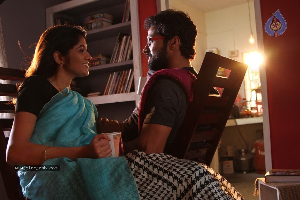 Kadhai Thiraikadhai Vasanam Iyakkam Tamil Movie Stills - 2 / 116 photos