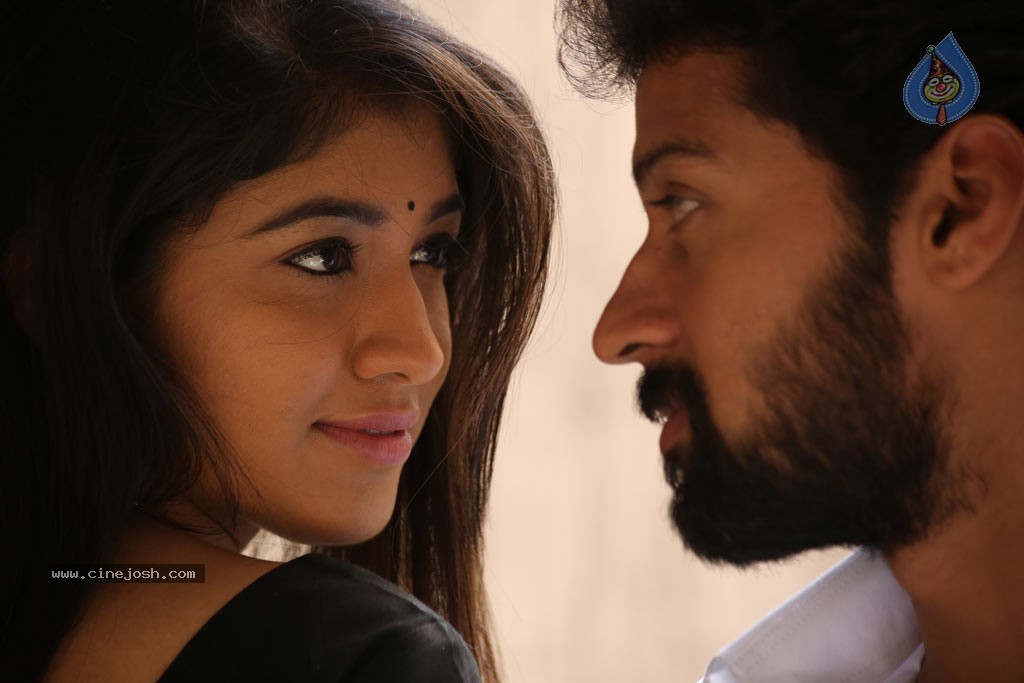 Kadhai Thiraikadhai Vasanam Iyakkam Tamil Movie Stills - 53 / 116 photos