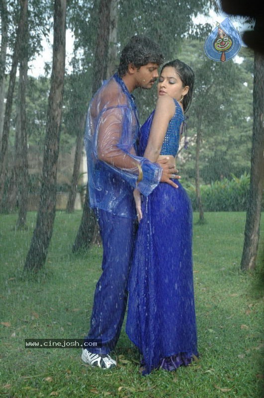 Kadhal Meipada Tamil Movie Stills - 8 / 39 photos