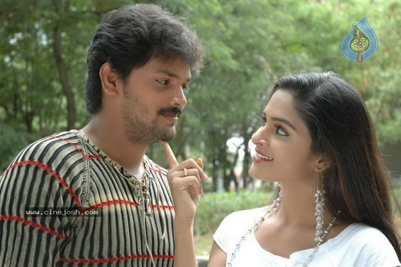 Kadhal Meipada Tamil Movie Stills - 38 / 39 photos