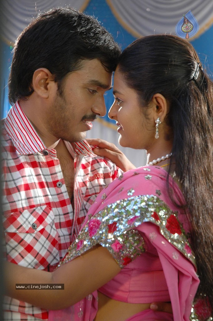 Kadhal Payanam Tamil Movie Stills  - 42 / 46 photos