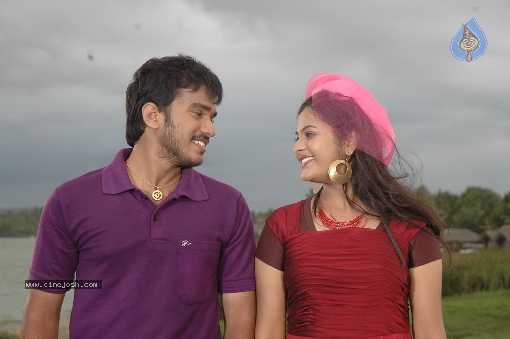 Kadhal Payanam Tamil Movie Stills  - 43 / 46 photos