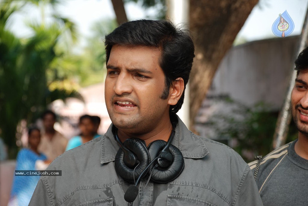 Kadhal Pisase Tamil Movie New Stills - 64 / 94 photos