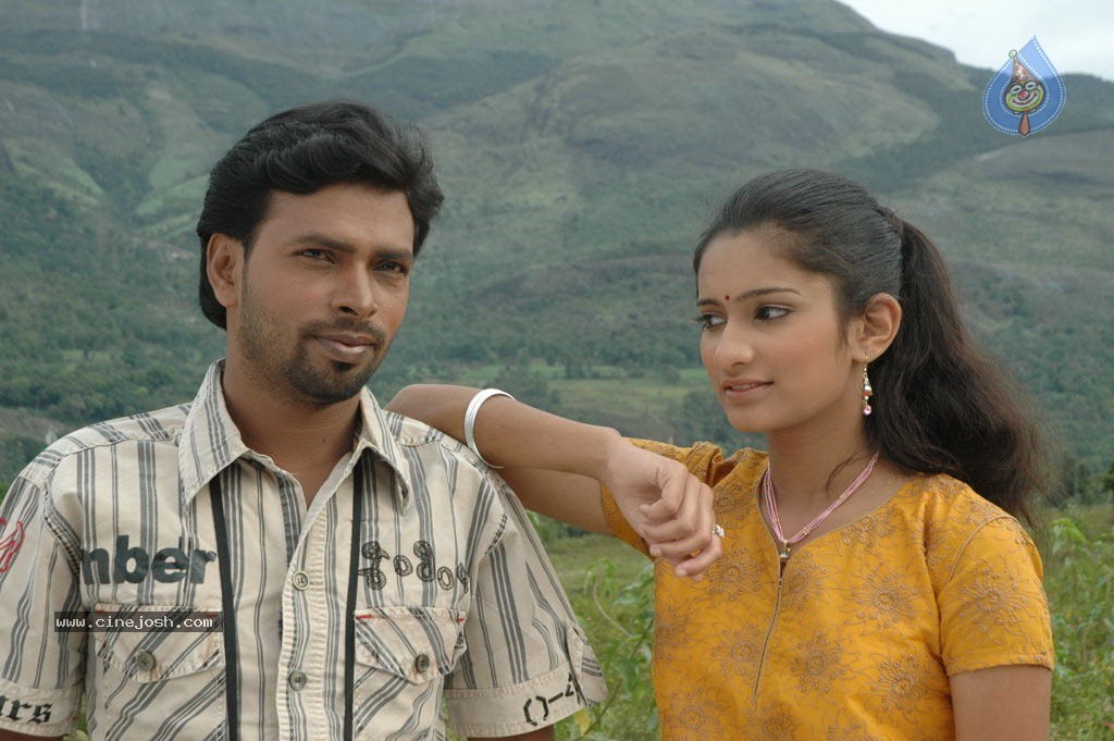 Kadhalai Kadhalikkiren Movie Stills - 9 / 29 photos