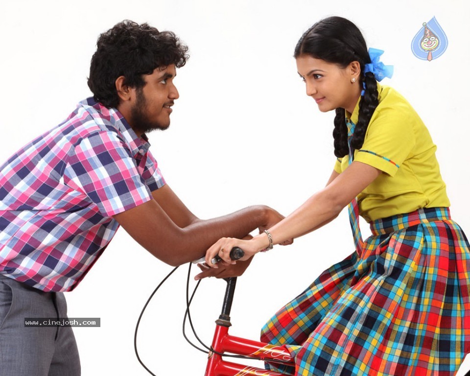 Kadhalai Thavira Veru Ondrum Illai Tamil Movie Stills - 37 / 47 photos