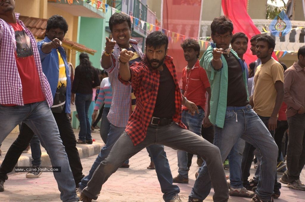 Kadhali Kanavillai Tamil Movie Stills - 29 / 33 photos