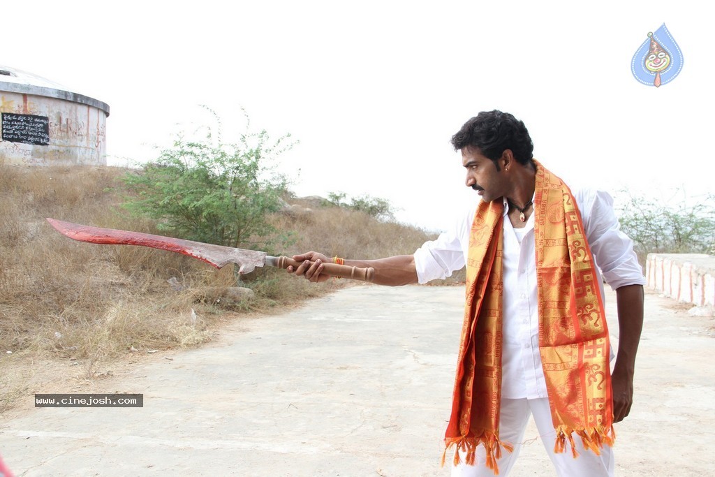 Kakatiyudu Movie Stills n Posters - 8 / 122 photos