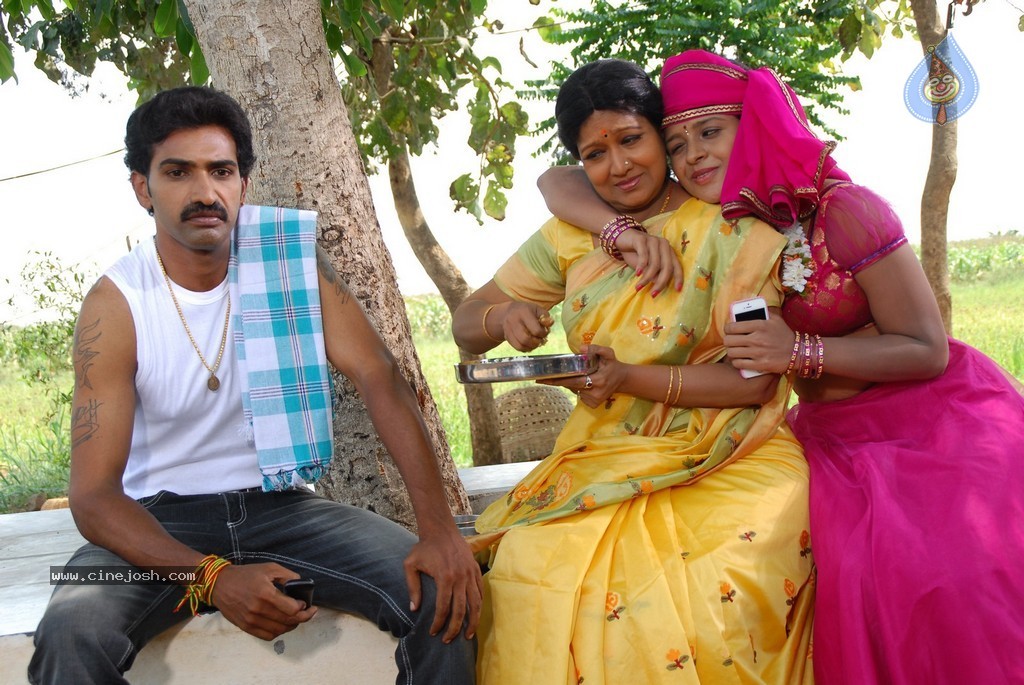 Kakatiyudu Movie Stills n Posters - 16 / 122 photos