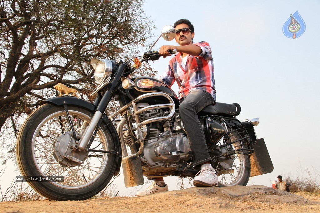 Kakatiyudu Movie Stills n Posters - 30 / 122 photos