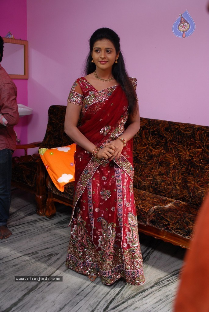 Kakatiyudu Movie Stills n Posters - 71 / 122 photos