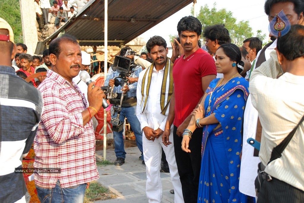 Kakatiyudu Movie Stills n Posters - 72 / 122 photos