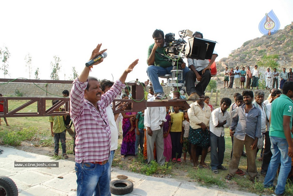 Kakatiyudu Movie Stills n Posters - 74 / 122 photos