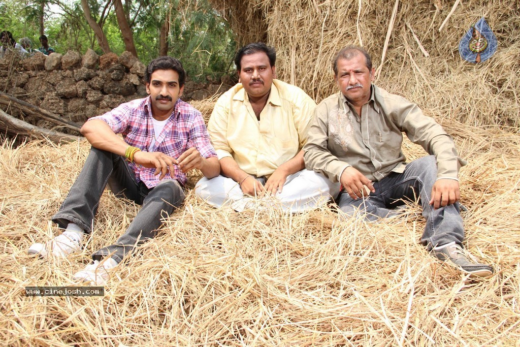 Kakatiyudu Movie Stills n Posters - 98 / 122 photos
