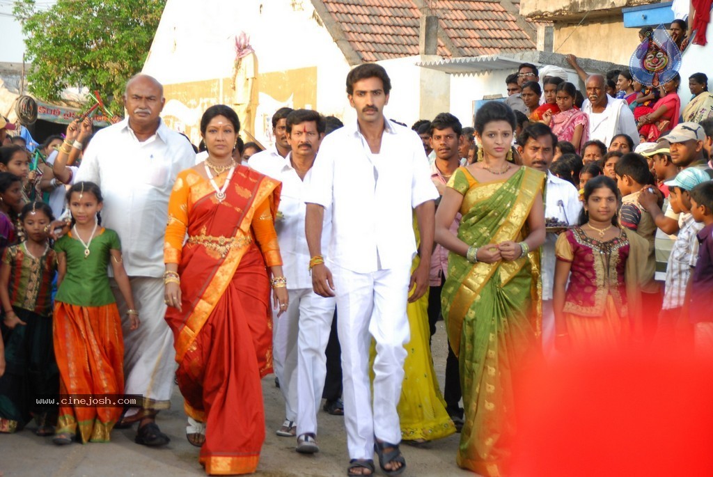 Kakatiyudu Movie Stills n Posters - 114 / 122 photos