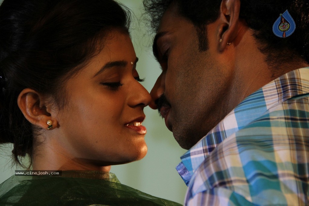 Kakatiyudu Movie Stills n Posters - 115 / 122 photos