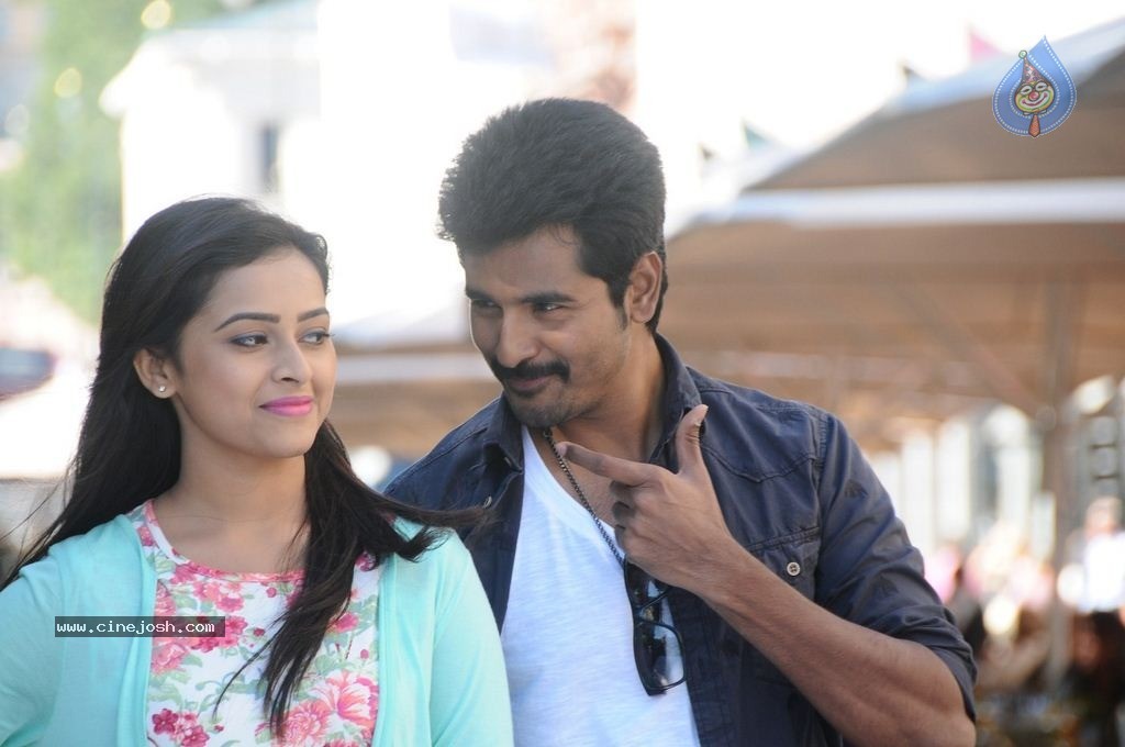 Kakki Sattai Tamil Movie Photos - 23 / 26 photos