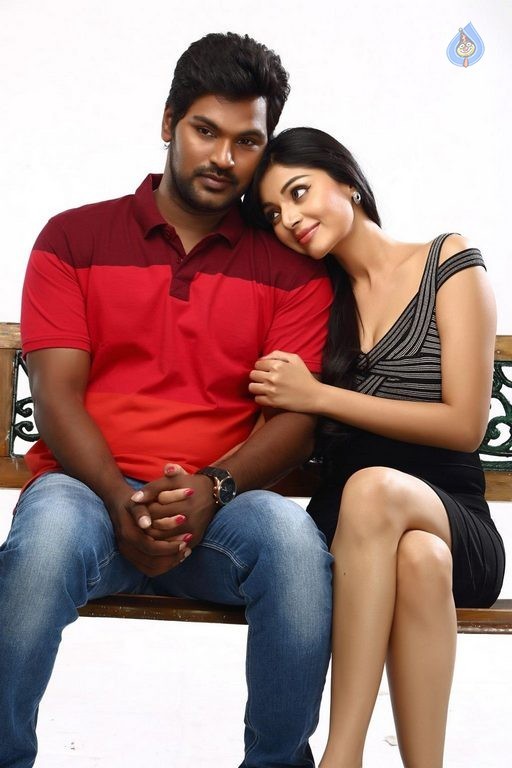Kalai Vendham Tamil Film Photos - 2 / 37 photos