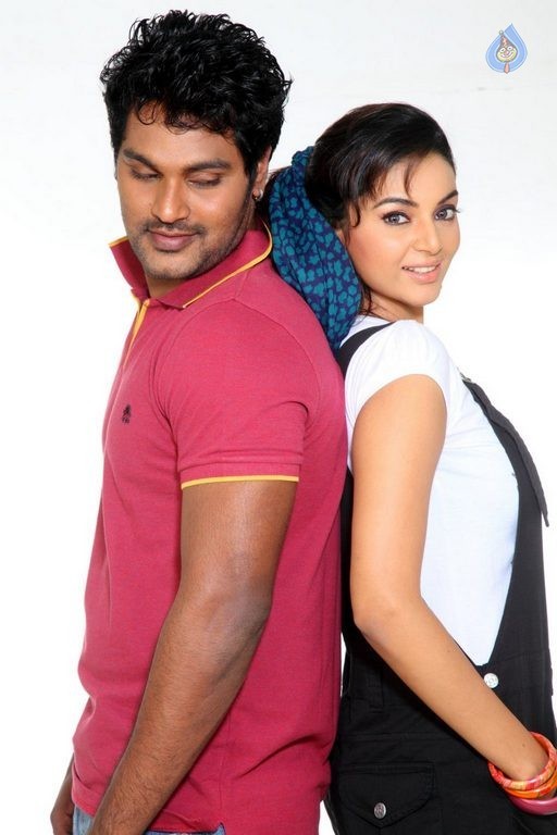 Kalai Vendham Tamil Film Photos - 7 / 37 photos