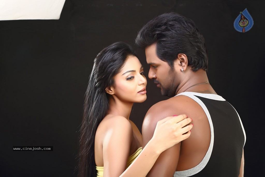 Kalai Vendhan Tamil Movie Stills - 61 / 64 photos