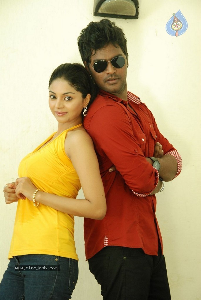 Kalai Vendhar Tamil Movie Stills - 45 / 50 photos