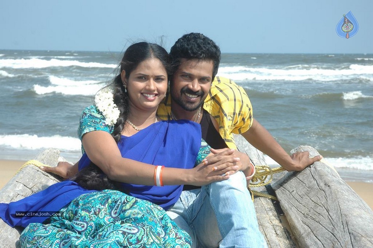 Kalakattam Tamil Movie Gallery - 8 / 45 photos