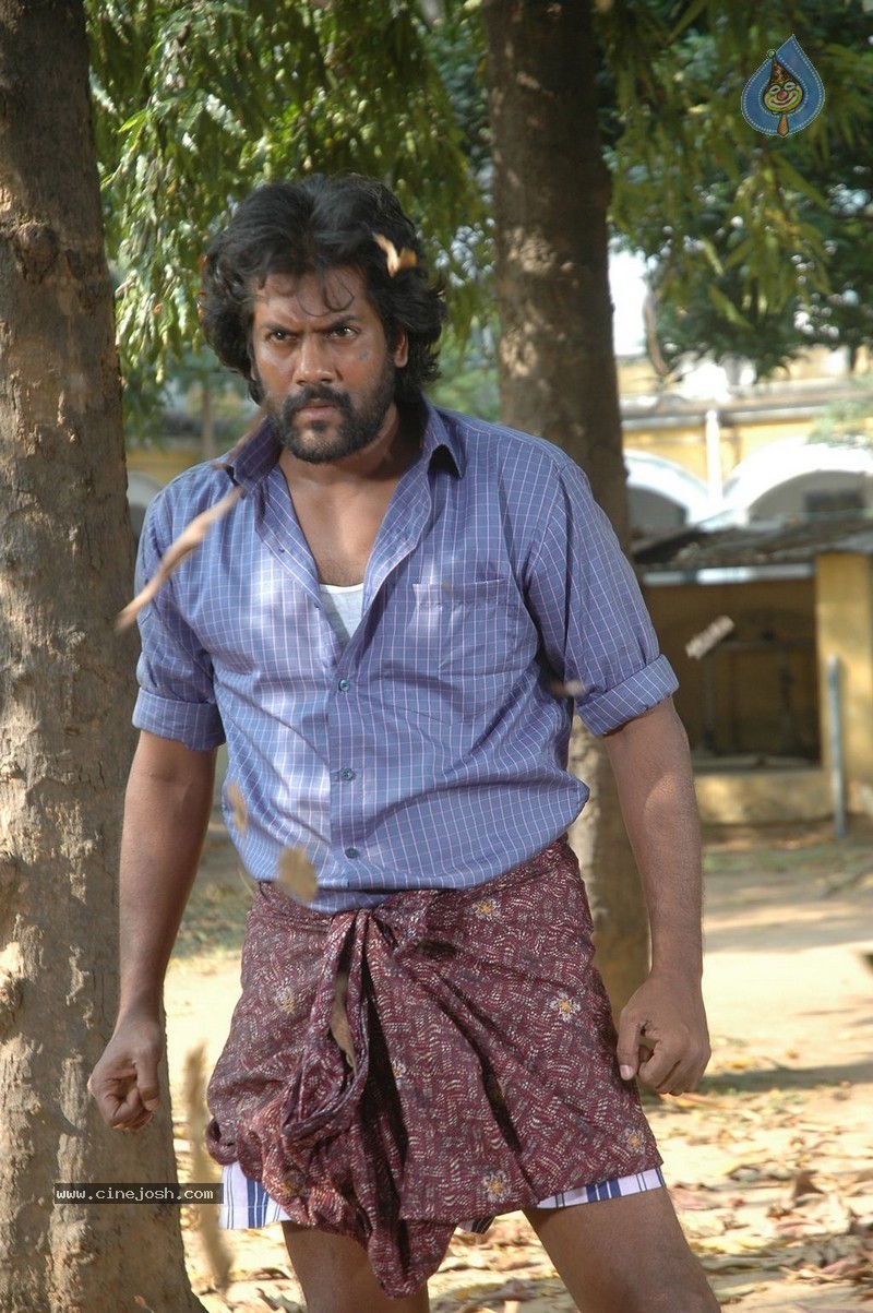 Kalakattam Tamil Movie Gallery - 22 / 45 photos